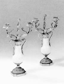 Vases piriforme en forme de poire de mobilier ancien référencé: ID1 1436