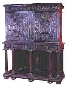 Cabinet 2 vantaux de mobilier ancien référencé: ID1 975