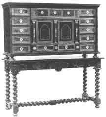 Cabinet De table de mobilier ancien référencé: ID1 1866