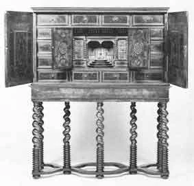 Cabinet De table de mobilier ancien référencé: ID1 867