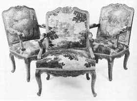 Fauteuil Dossier plat de mobilier ancien référencé: ID1 2055