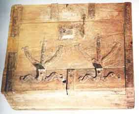 Armoire Tabernacle de mobilier ancien référencé: ID1 1781