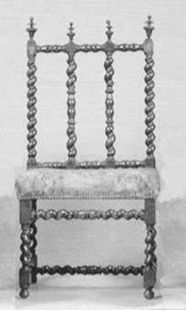 Chaise A 4 colonnettes torses de mobilier ancien référencé: ID1 282