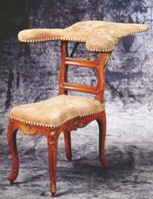 Chaise Liseuse de mobilier ancien référencé: ID1 845