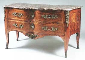 Commode 3 tiroirs sur 2 rangs de mobilier ancien référencé: ID1 1533