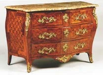 Commode 4 tiroirs sur 3 rangs de mobilier ancien référencé: ID1 2124