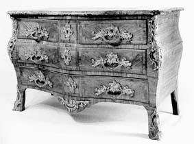 Commode 5 tiroirs sur 3 rangs de mobilier ancien référencé: ID1 1229