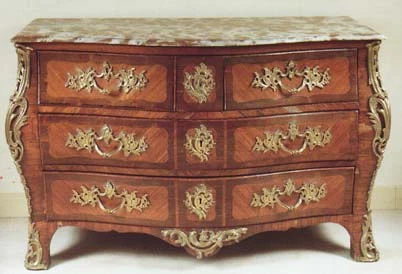 Commode 5 tiroirs sur 3 rangs de mobilier ancien référencé: ID1 563
