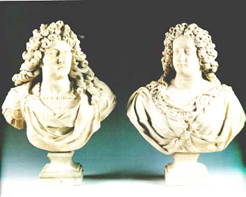 buste Louis XIV jeune et son épouse Marie Thérèse de mobilier ancien référencé: ID1 1731