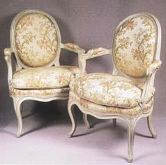 Fauteuil Médaillon de mobilier ancien référencé: ID1 2276