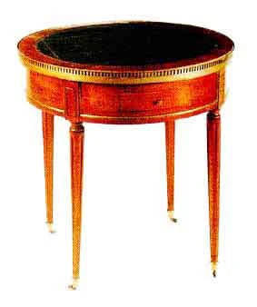 Table Bouillotte de mobilier ancien référencé: ID1 1051