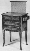 Table Chiffonnière de mobilier ancien référencé: ID1 666