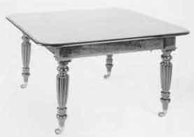 Table De salle à manger de mobilier ancien référencé: ID1 1030