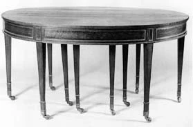 Table De salle à manger de mobilier ancien référencé: ID1 1167